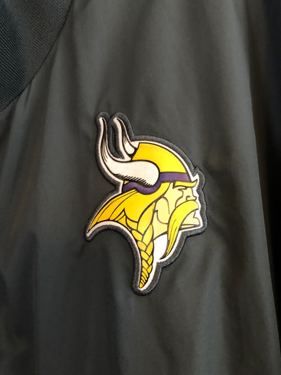 Nike Nylon Vikings Pullover - image 6