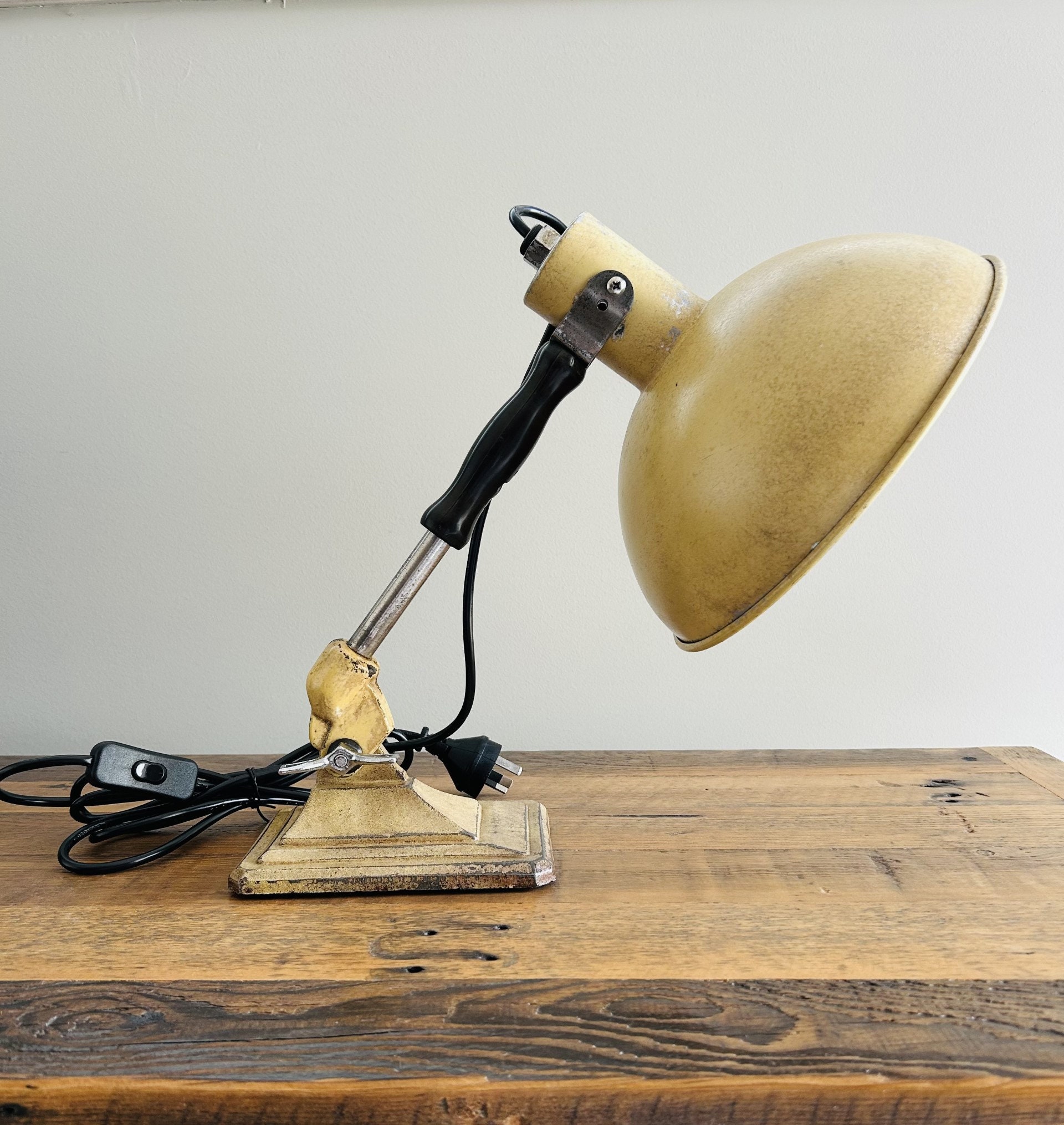 Industrial 2024 heat lamps