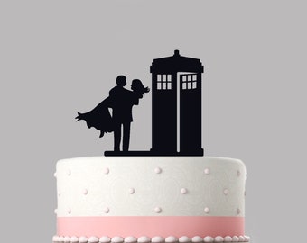 DR WHO EDIBLE ROUND BIRTHDAY CAKE TOPPER DECORATION PERSONALISED 