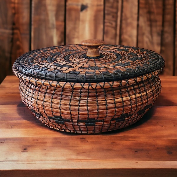 Woven Handmade Pine Needle Basket with Lid and ceramic center 4" Tall. 5" Wide