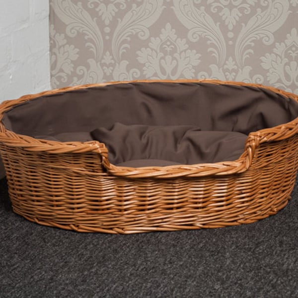 Luxury Wicker Dog Basket Dark Cushion