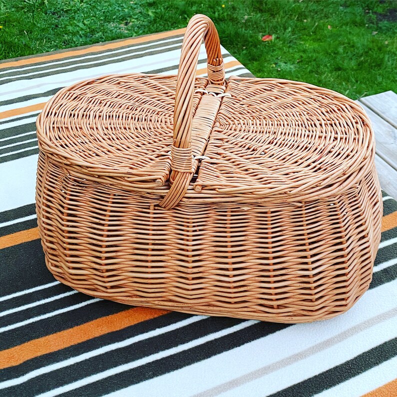 Oval Wicker Picnic Basket Ollie - Etsy