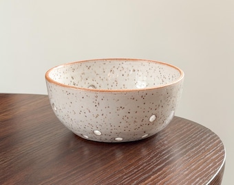 White Speckled Ceramic Berry Bowl – Handmade Pottery