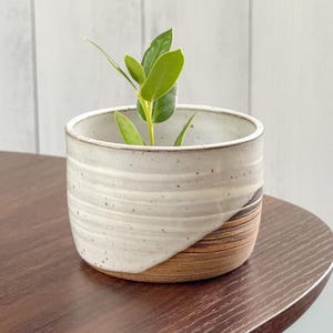 White Glaze Marbled Ceramic Planter – Handmade Pottery
