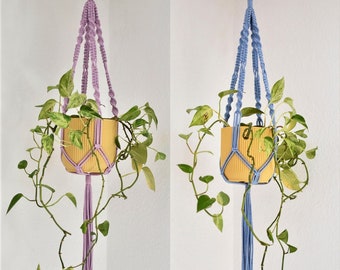 Colorful macrame plant hanger / suspended planter / hanging flower pot / pot hanger / macrame / plant holder / handmade / Bruman Design