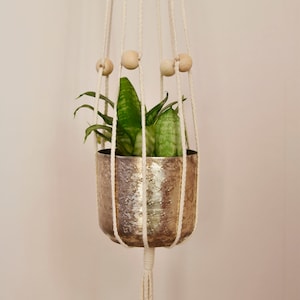 Adjustable macrame plant hanger / modern macrame / hanging flower pot / minimalistic / plant holder / wood / craft / bruman design image 1