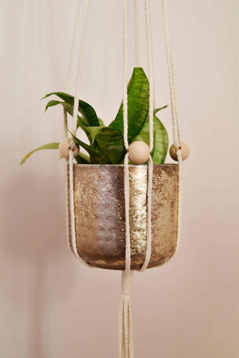 Adjustable macrame plant hanger / modern macrame / hanging flower pot / minimalistic / plant holder / wood / craft / bruman design image 7