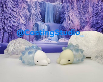 Snom Figurine / Shiny Snom figurine from Pokémon Sword & Shield