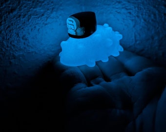 C. Q. Cumber resin figure