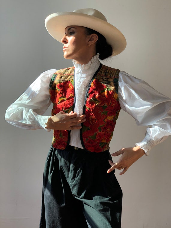 Vintage Guatemalan Floral Embroidered Cotton Vest