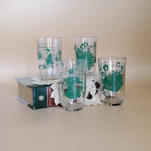 Vintage Set of Four Kraft "Swanky Swigs" Green Juice Glasses