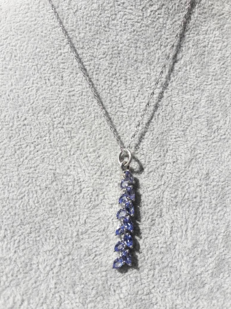 Beautiful Vintage Sterling Silver Exotic Tanzanite Necklace