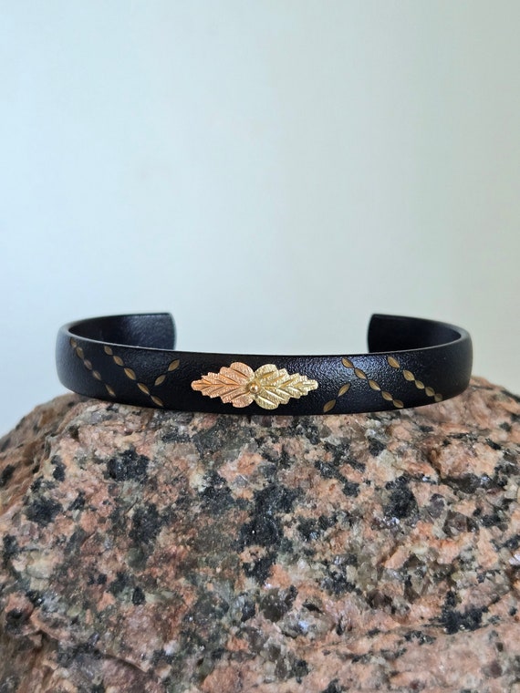 Black hills gold bangle bracelet deals