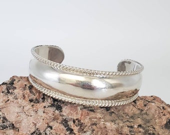 Vintage Sterling Silver High Polished Cuff Bracelet Made in Thailand