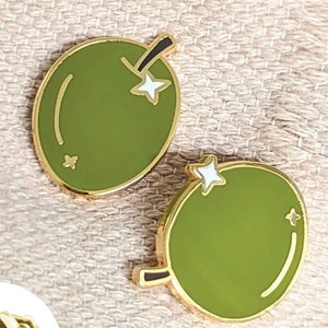 Mini Green Olives Pin | Palestine Mediterranean food Vegetables | for bags, clothes, hats, lanyards | Eid Gift Christmas stocking stuffers