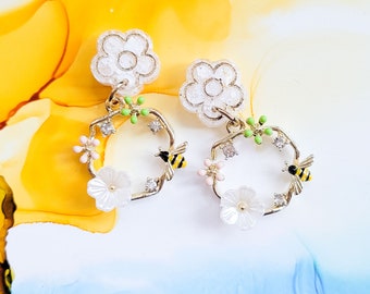 Handmade resin daisy stud and dangle bee and flowers charm earrings