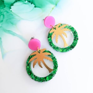 Handmade glitter resin circle and palm tree earrings, green and pink, dangle drop earrings, hypoallergenic surgical steel