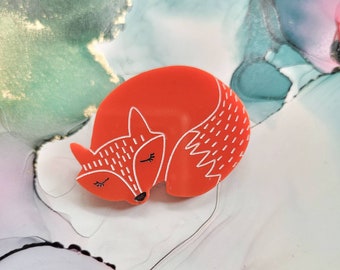 Handmade resin fox badge, hand painted