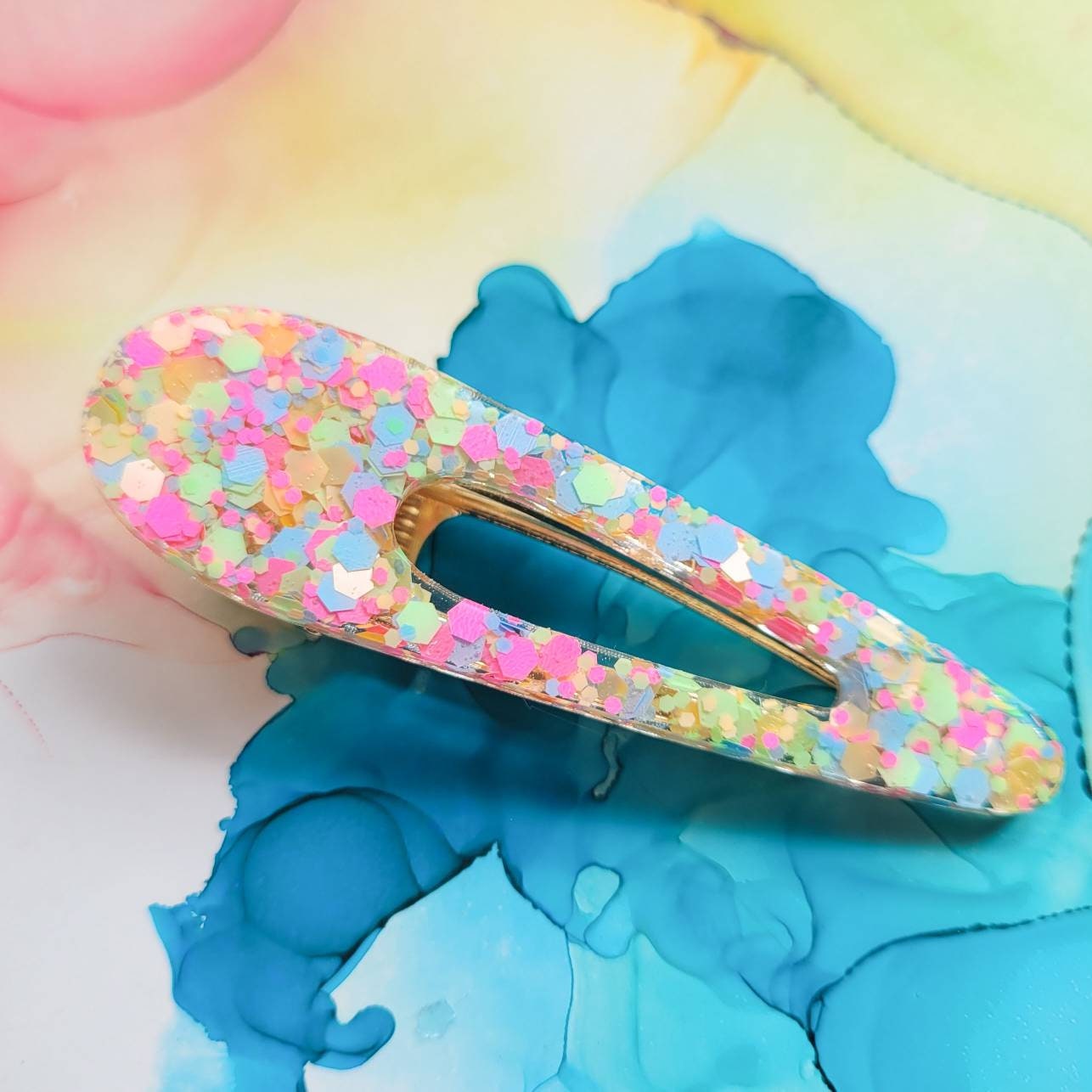 Pink Resin Logo Hair Clip with Black Triangular Plaque Handmade Glitter Resin Triangle Hair Clip, Turquoise, Pink  main image 3