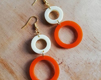 Handmade resin circle drop earrings, orange and ivory, dangle, gold plated, women earrings, 60s 70s inspired