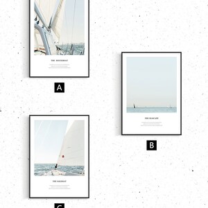 Puede incluir: Tres impresiones enmarcadas de paisajes marinos. La impresi&oacute;n superior izquierda muestra un primer plano de un velero con el texto "The Houseboat". La impresi&oacute;n superior derecha muestra un paisaje marino con el texto "The Seascape". La impresi&oacute;n inferior muestra un velero con el texto "The Sailboat".