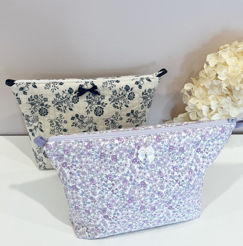 Makeup Pouch PDF Sewing Pattern and Tutorial / Pattern and Tutorial for