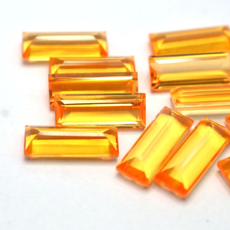 10Piece Citrine Quartz 5x10mm 6x12mm 6x16mm 7x20mm Baguette Faceted Cut Yellow Citrine Color Natural Quartz Doublet Loose Gemstones Lot