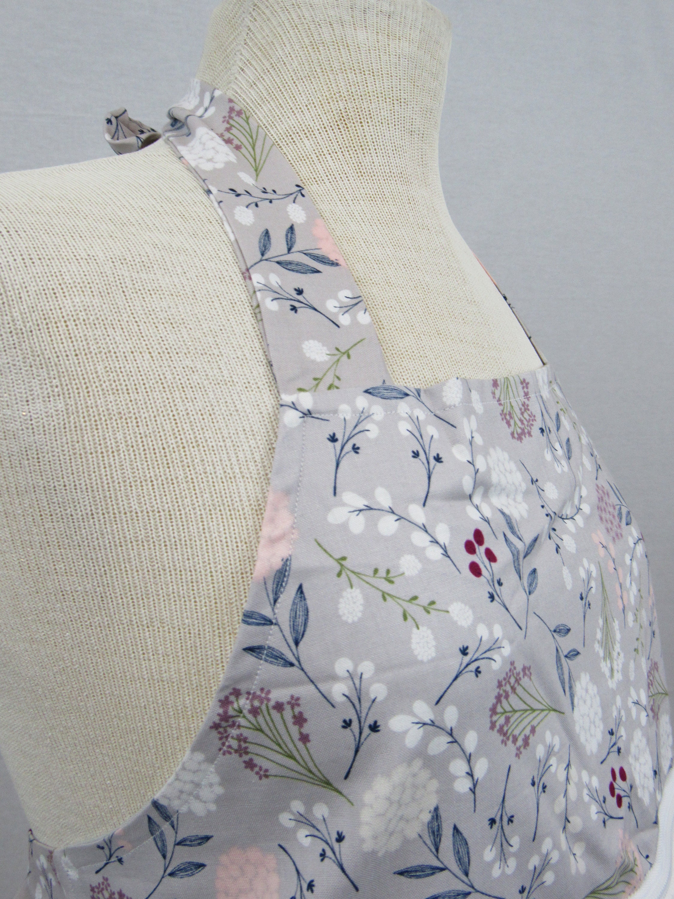 Spring Fling Apron With Removable Towel Etsy Singapore