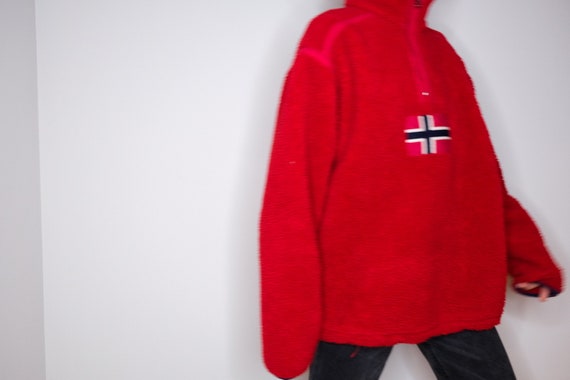 Telemark Norway Red High-Neck Chunky Fleece Sweate