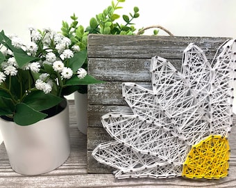 Daisy String Art | rustic string art decor, farmhouse style nature string art sign, rustic floral wood wall decor