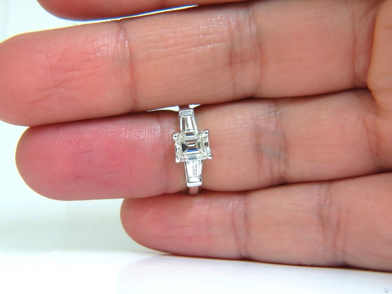 GIA 1.56CT Brilliant Emerald Cut Diamond Ring J/Vvs2 Solitaire image 2