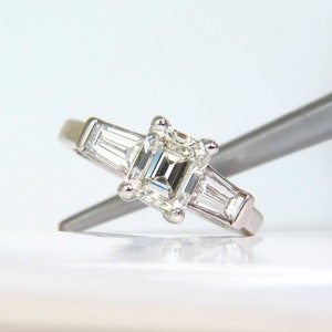 GIA 1.56CT Brilliant Emerald Cut Diamond Ring J/Vvs2 Solitaire image 9