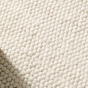 Chunky Wool Rug: Handwoven Scandinavian Off-White Design