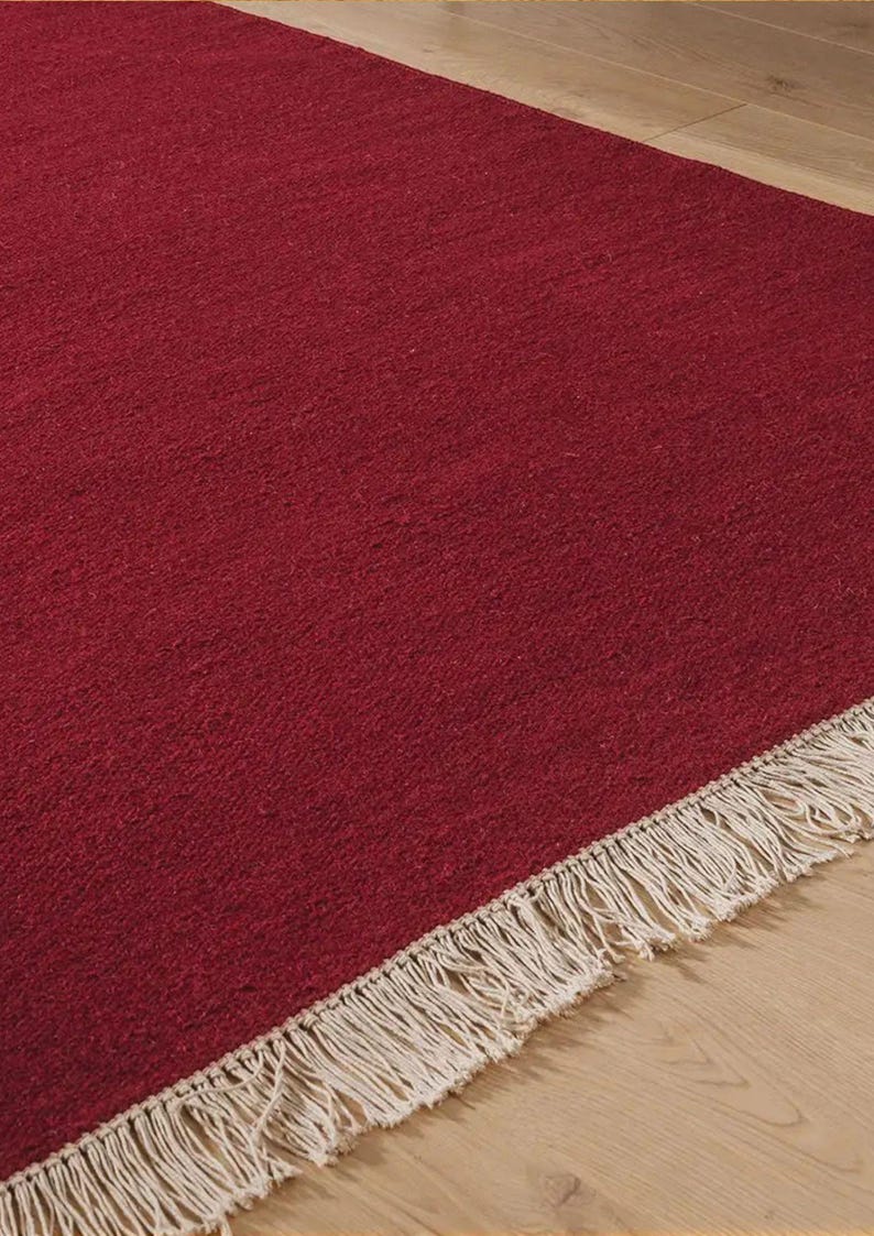 Rood wollen vloerkleed met franjes, handgeweven effen platgeweven vloerkleed voor de woonkamer, bordeauxrood Scandinavisch vloerkleed afbeelding 2