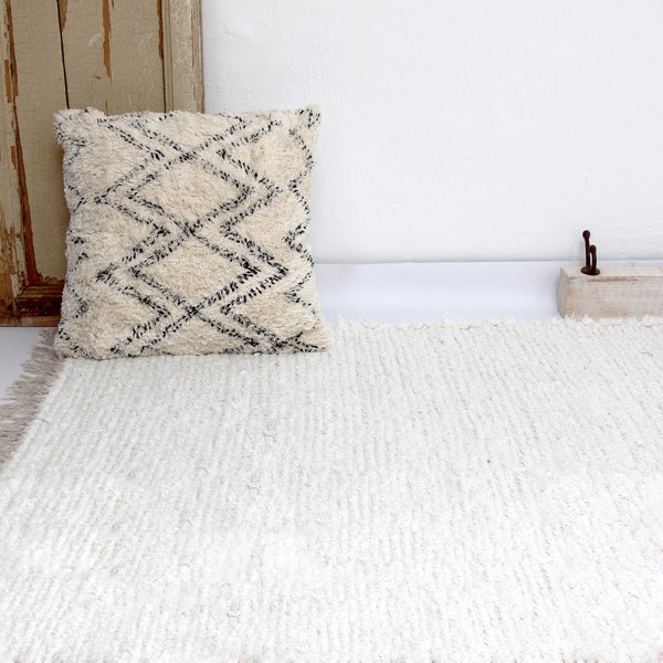 Tapis en coton blanc.Tapis scandinave.Tapis en coton blanc-ivoire. Tapis tressé blanc.Fait main.Tapis en coton.Tapis durable et végétalien.