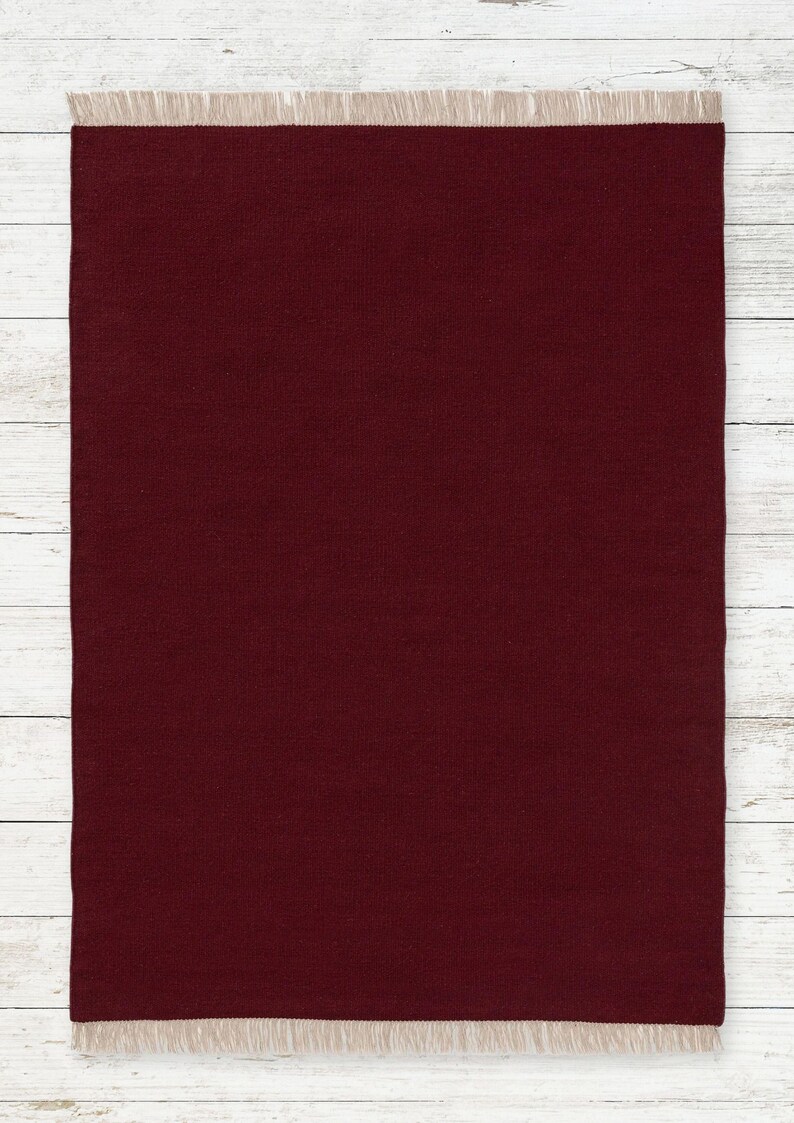Rood wollen vloerkleed met franjes, handgeweven effen platgeweven vloerkleed voor de woonkamer, bordeauxrood Scandinavisch vloerkleed afbeelding 5