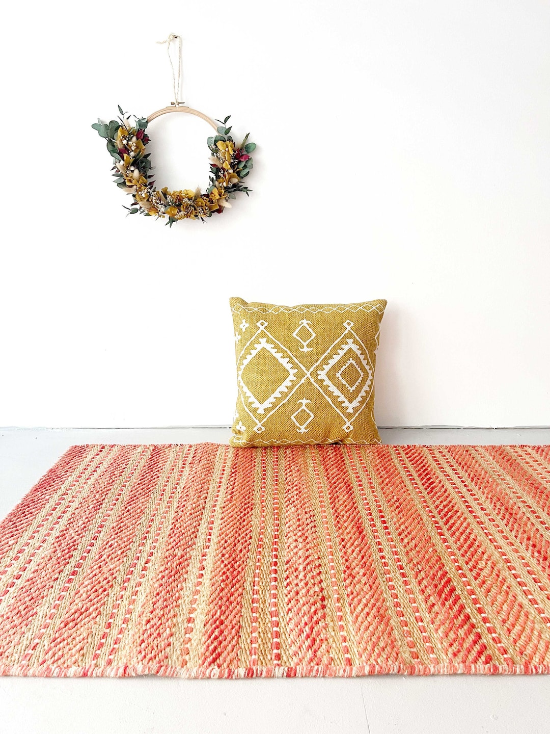 Two-tone Rug. Red Hand Woven Wool and Jute Rug.boho Bohemian Style ...