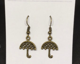 Boucles d'oreilles parapluie en laiton, boucles d'oreilles breloques pendantes de style vintage, bijoux parapluie