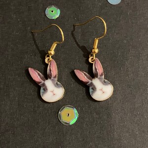 Grey & White Rabbit Earrings, Vintage Style Dangly Earrings with Bunny Charms, Rabbit Jewelry