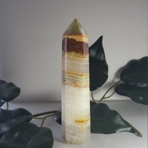 4 7/8&quot; Banded Onyx Tower - Crystal Healing • Metaphysical • Multi-Faceted • Happiness • Good Fortune • Strength • Striped • Heart •