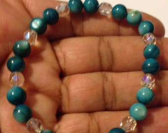 Blue river shell bead bracelet; beaded jewelry; beaded bracelet