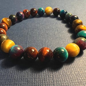 Multi-Color Tiger Eye Beaded Bracelet: Unisex Gemstone Jewelry