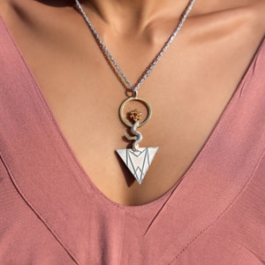 Limitowana edycja srebrnego i złotego talizmanu Sacred Keys i alchemicznego wisiorka