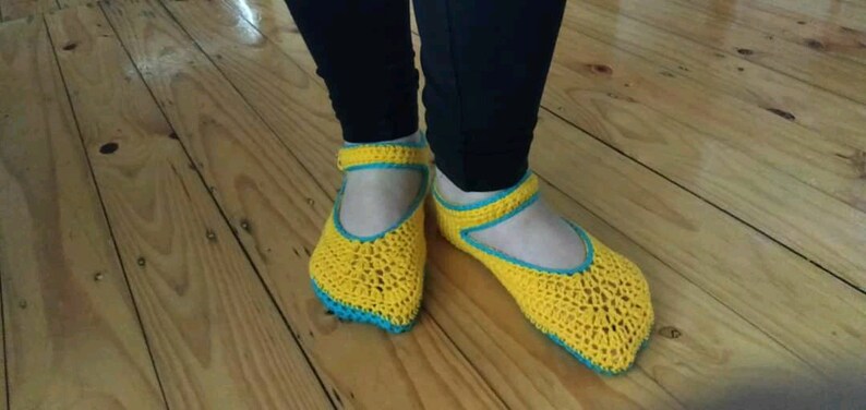 CROCHET PATTERN Women Slippers Pattern For Women Fast and Easy Adult Booties Pattern Adult Slippers crochet pattern Adult Booties image 4