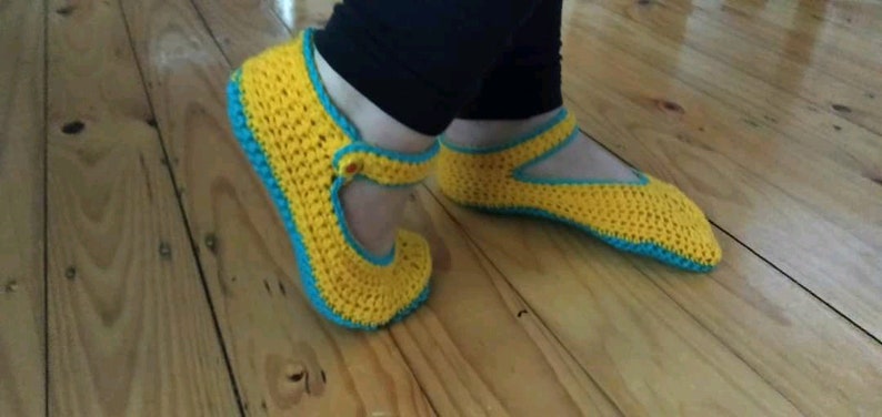 CROCHET PATTERN Women Slippers Pattern For Women Fast and Easy Adult Booties Pattern Adult Slippers crochet pattern Adult Booties image 2