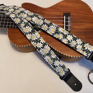 Daisies and Dots Ukulele Strap Ukulele Ukelele strap Ukelele Ukulele case handmade ukulele Vegan Tabs Ukulele Gurt Banjolele