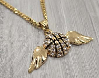 18K vergoldete Basketball mit Flügel Anhänger Edelstahl Halskette