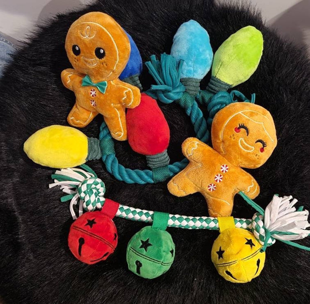 Dogo Pet Fashions Holiday Pawer Squeaky Toy Gingerbread Man Dog Toy main image 0