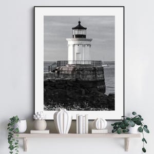 Portland Breakwater Lighthouse, Bug Light,  Maine Digital Print, Black and white photo  printable,  Atlantic