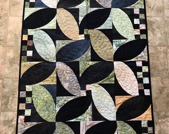 Moderno colgante de pared / hojas / hojas / damas / tirar / manta pequeña / hecho a mano / negro / blanco / gris